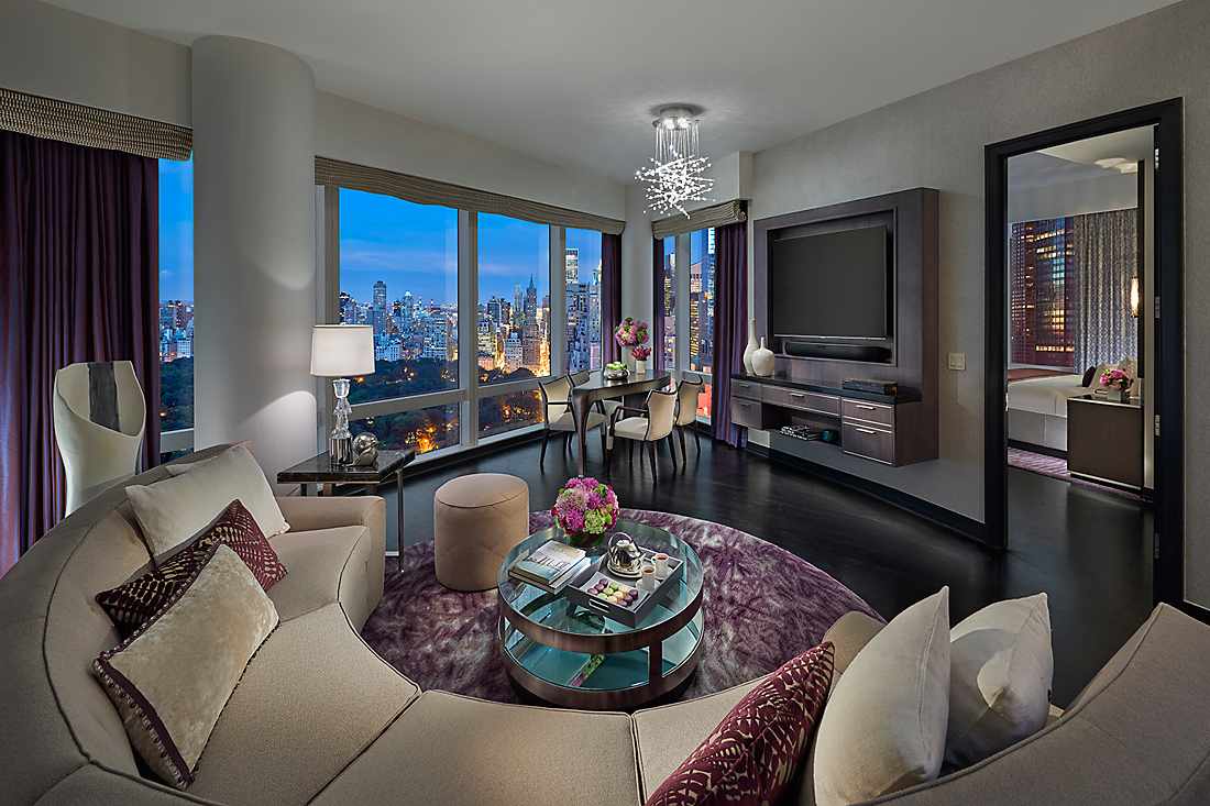 Premier Central Park View Suite living room